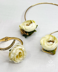 Floral Set - White Floral Necklace and Bracelet