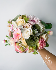 Blush Elegance Bridal bouquet